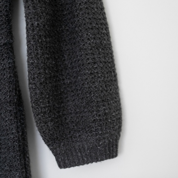 Urban Behavior Knit sweater - Picture 5 of 6